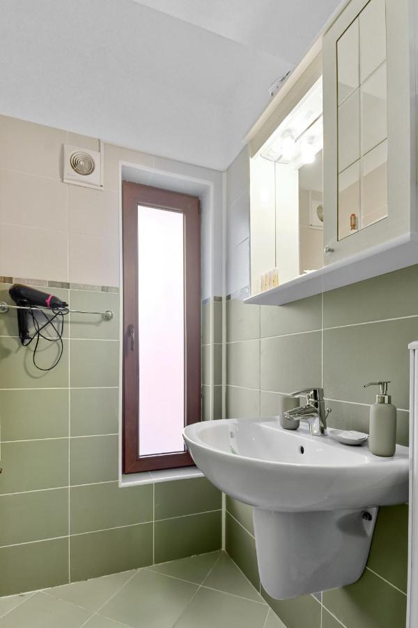 Cozy Montain Studio Apartment Sinaia Exterior photo